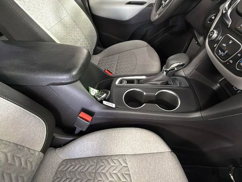 Used 2024 Chevrolet Equinox LS w/ LS Convenience Package image 34