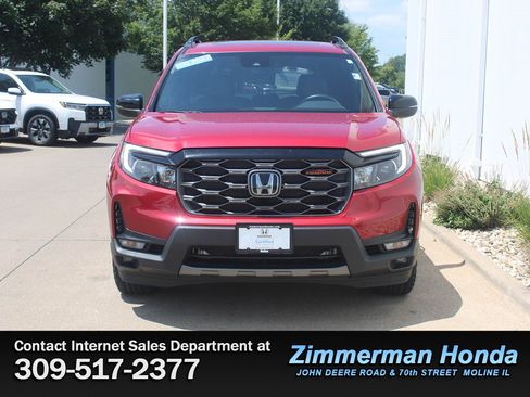 Certified 2022 Honda Passport TrailSport image 4
