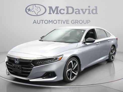 Used 2022 Honda Accord Sport image 4