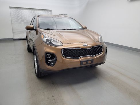 Used 2017 Kia Sportage LX image 14