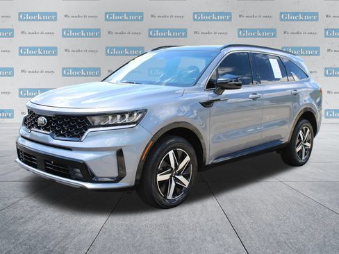 Used 2021 Kia Sorento EX w/ Panoramic Sunroof Package AWD/4WD image 2