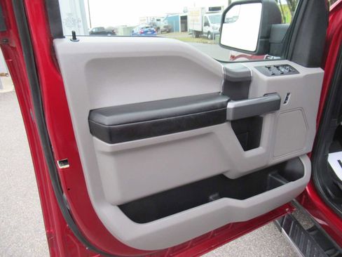 Used 2019 Ford F150 XLT w/ Equipment Group 302A Luxury image 24