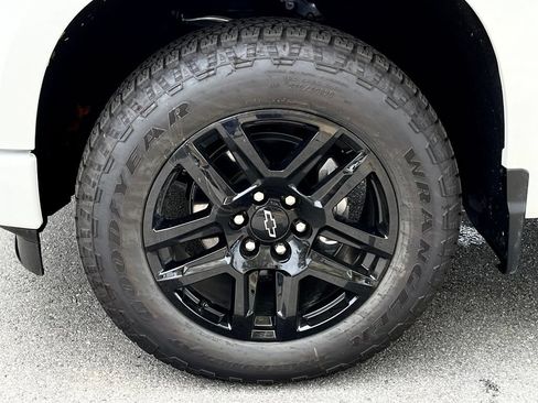 New 2026 Chevrolet Silverado 1500 RST AWD/4WD image 32