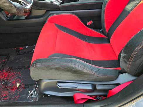Used 2021 Honda Civic Type R image 10