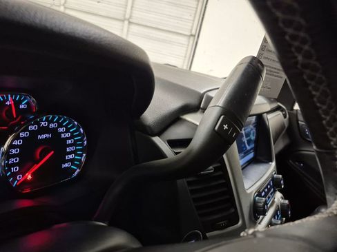 Used 2019 GMC Yukon XL SLT w/ Open Road Package image 16