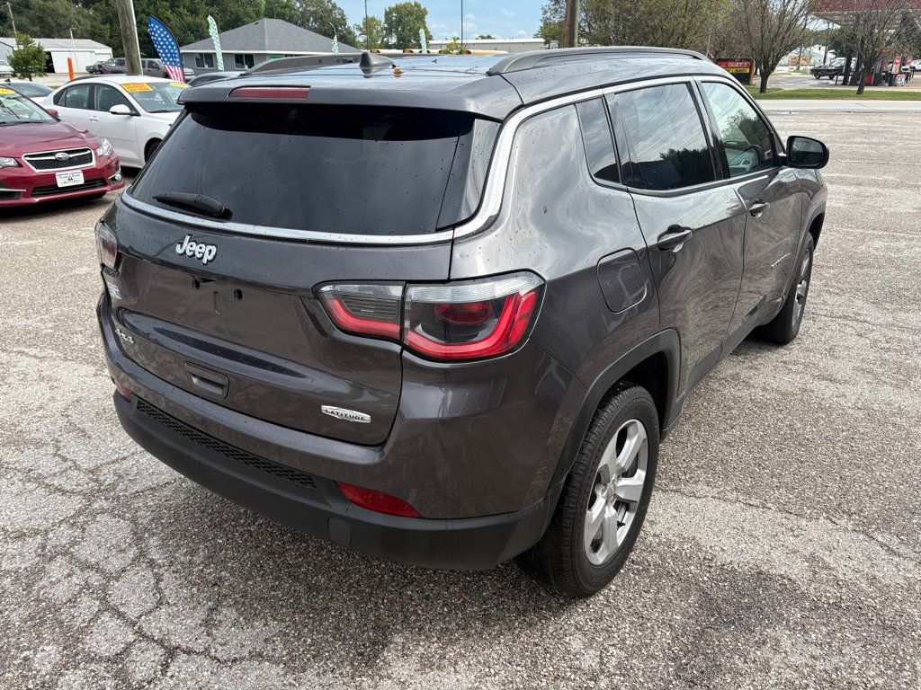 Used 2020 Jeep Compass Latitude w/ Cold Weather Group AWD/4WD image 4