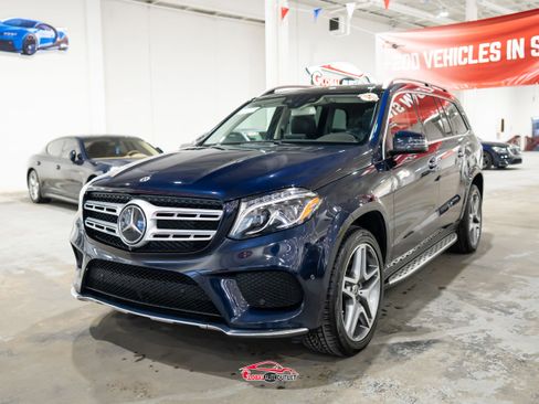 Used 2018 Mercedes-Benz GLS 550 4MATIC image 3