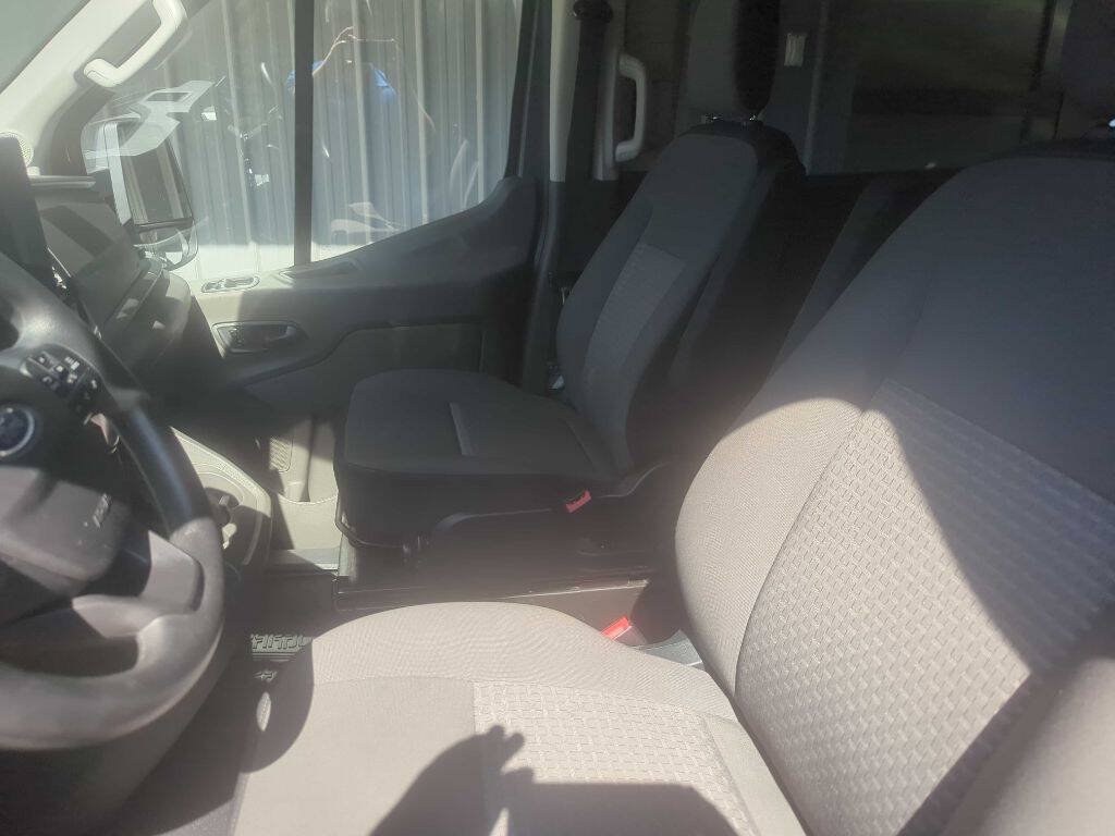 Used 2023 Ford Transit 350 XLT RWD image 8