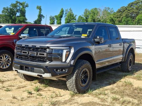 Certified 2024 Ford F150 Raptor image 3