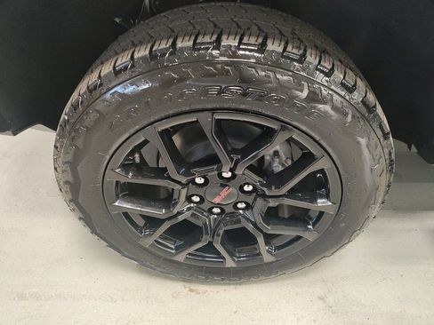 New 2026 GMC Canyon AT4 w/ Technology Plus Package image 16