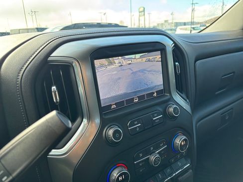Used 2021 Chevrolet Silverado 1500 LTZ w/ LTZ Premium Package AWD/4WD image 21