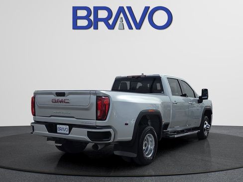 Used 2020 GMC Sierra 3500 Denali w/ Denali Ultimate Package AWD/4WD image 4