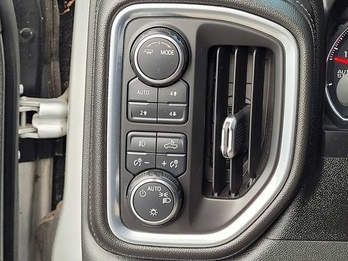 Used 2021 Chevrolet Silverado 1500 RST AWD/4WD image 14