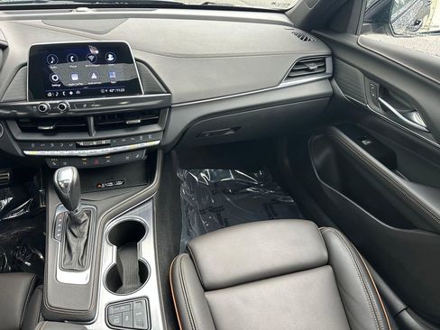 Certified 2025 Cadillac CT4 Sport w/ Climate Package image 18