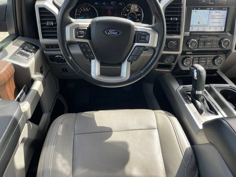 Used 2017 Ford F150 Lariat RWD image 21