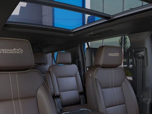 New 2026 Chevrolet Suburban High Country image 25