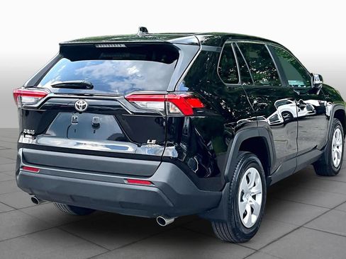 Used 2025 Toyota RAV4 LE AWD/4WD image 13