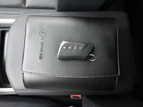 Used 2024 Lexus GX 550 AWD/4WD image 20