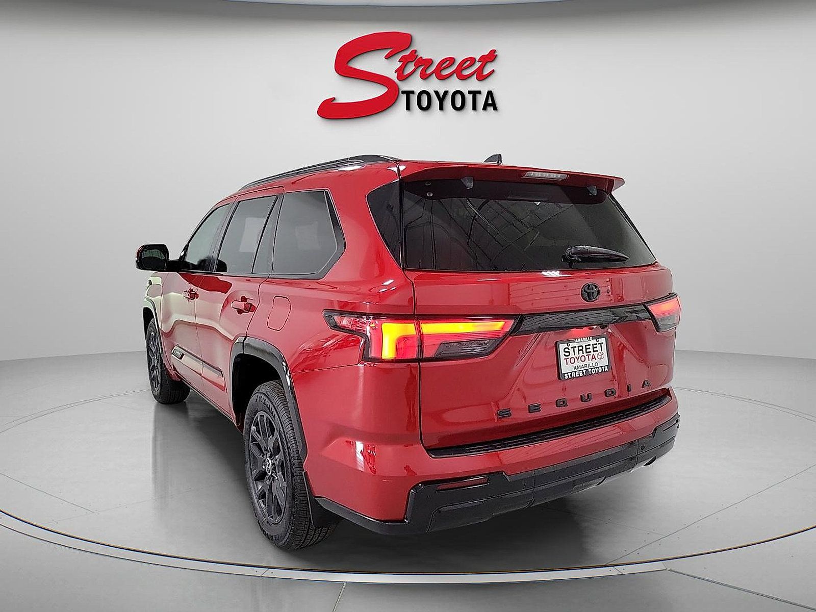 Certified 2024 Toyota Sequoia Platinum AWD/4WD image 2