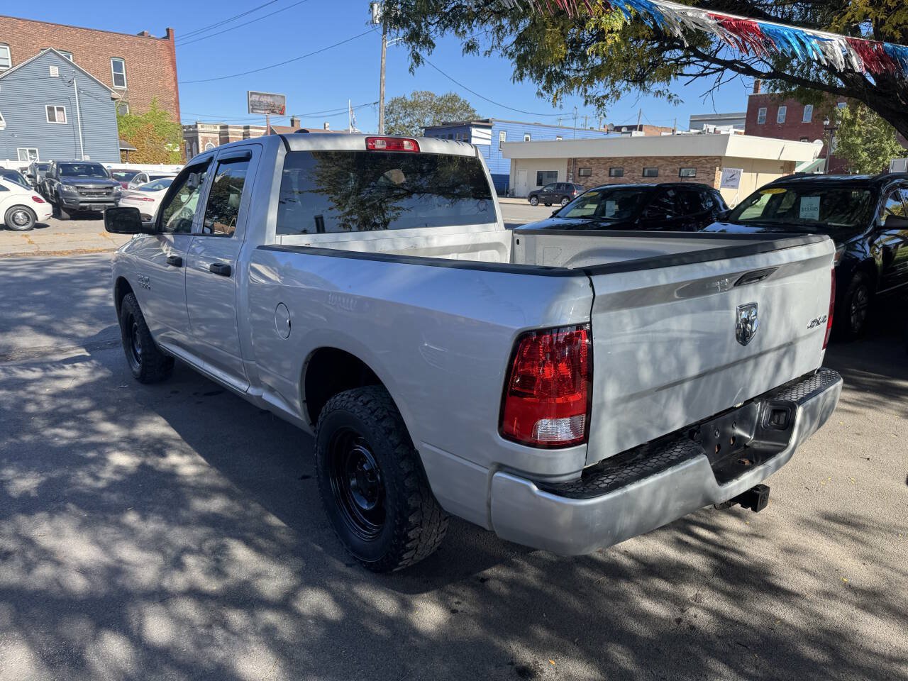 Used 2018 RAM 1500 Express w/ Express Value Package AWD/4WD image 6
