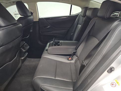 Used 2019 Lexus ES 350 w/ Premium Package FWD image 11