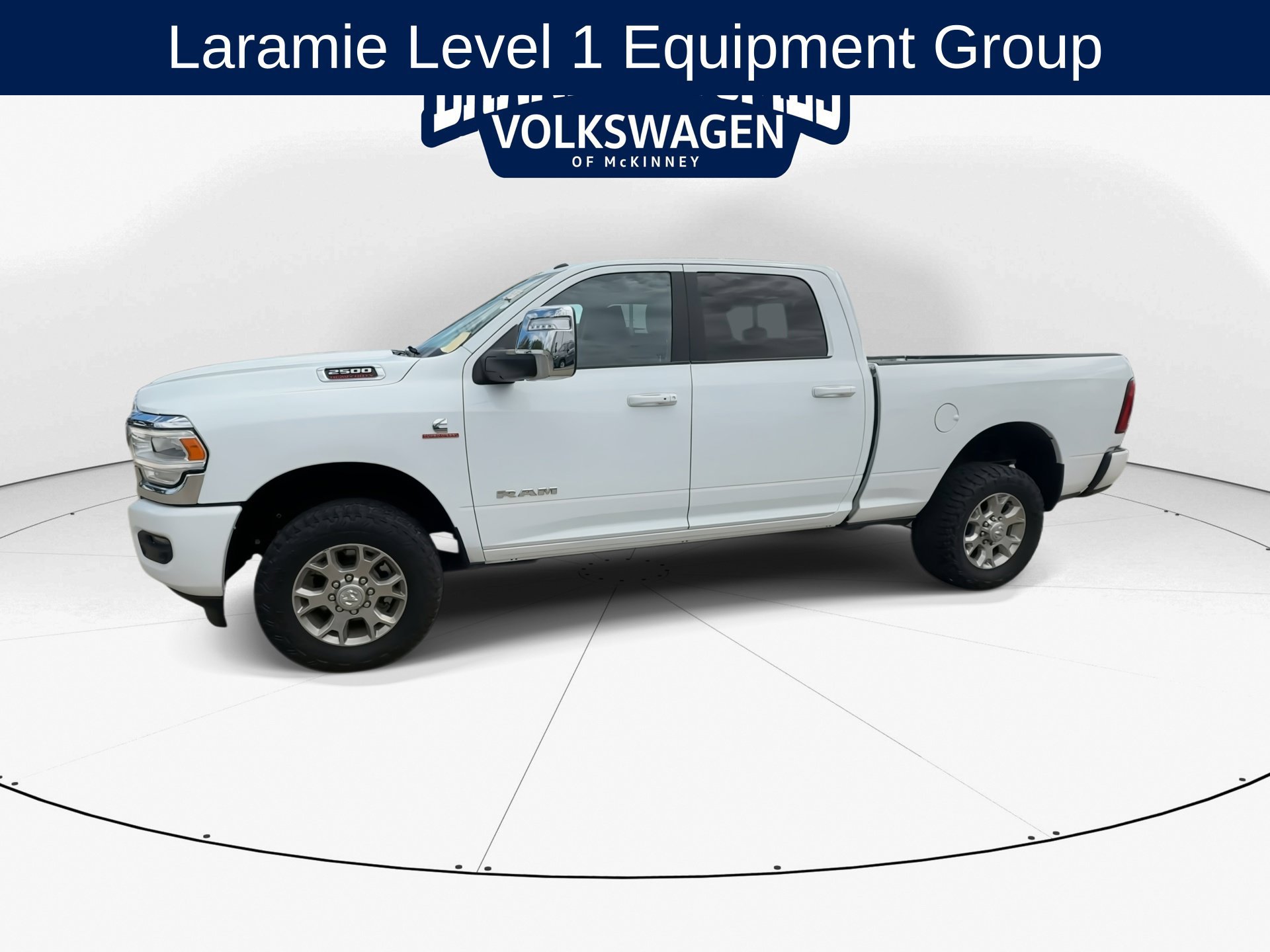 Used 2024 RAM 2500 Laramie AWD/4WD image 4