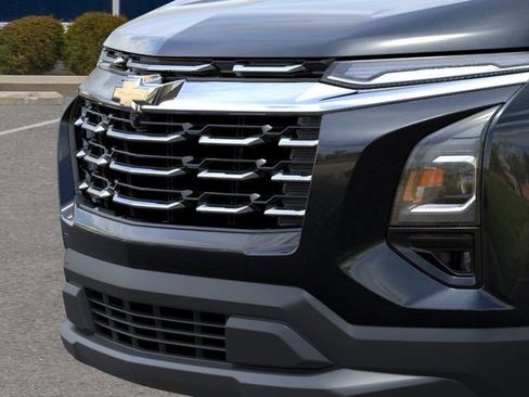 New 2026 Chevrolet Equinox LT w/ Safety and Technology Package FWD image 13