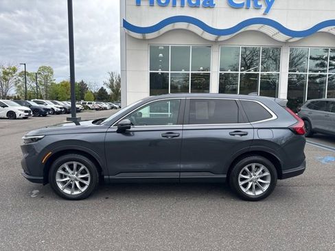 Used 2023 Honda CR-V EX image 5
