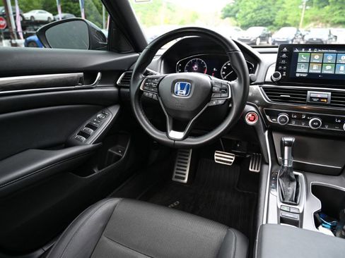 Used 2022 Honda Accord Sport image 10