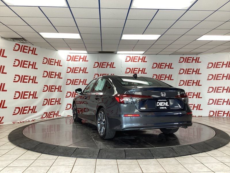 Used 2025 Honda Civic Sport image 5