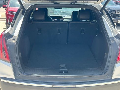Used 2022 Cadillac XT5 Luxury FWD image 14