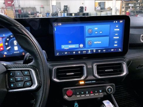 Certified 2025 Ford Mustang Premium image 6