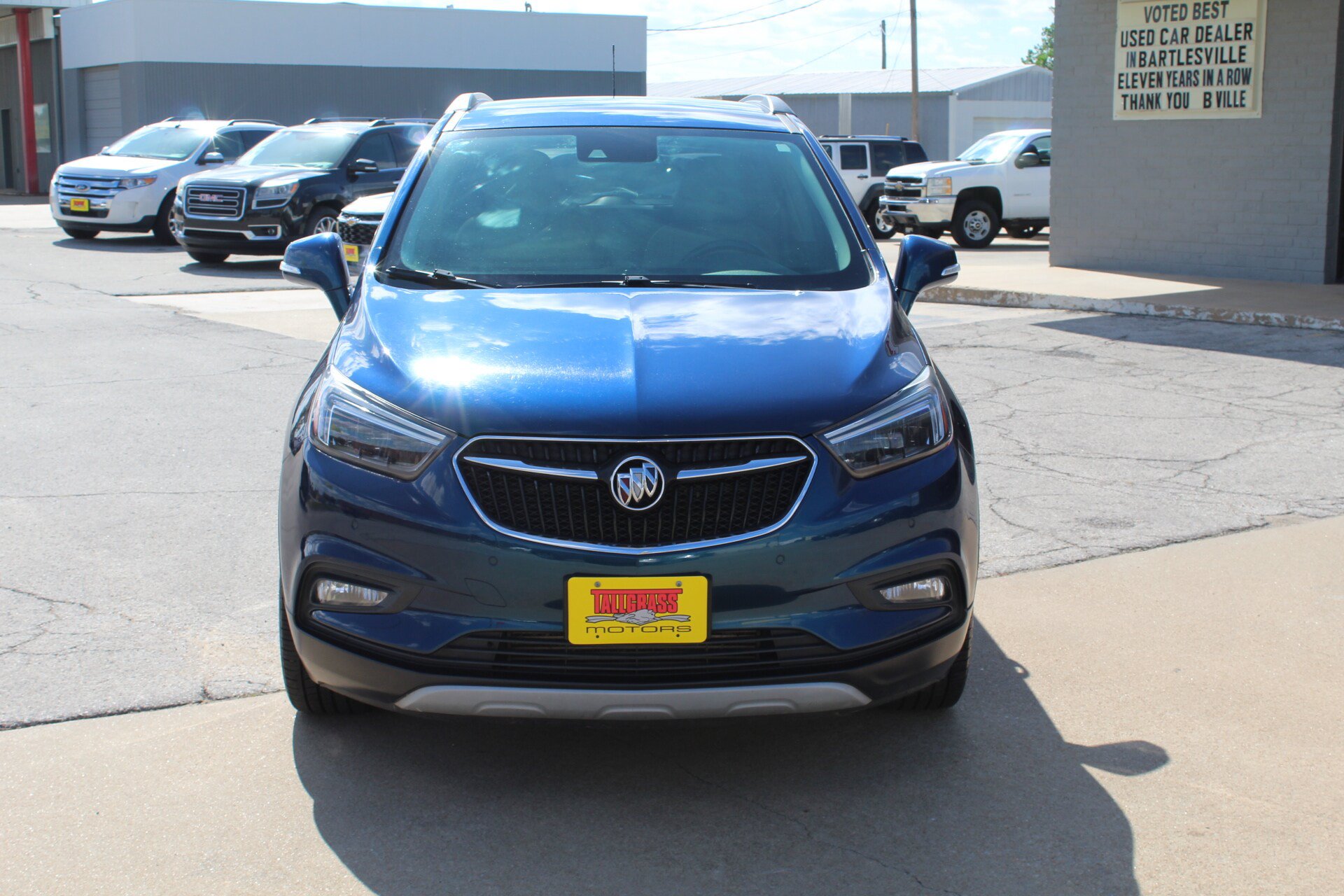 Used 2019 Buick Encore Essence w/ Safety Package II AWD/4WD image 12