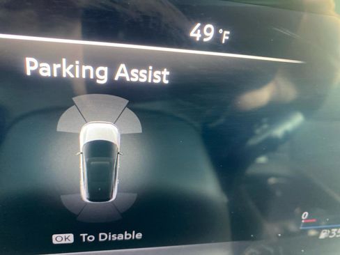 Used 2025 Nissan Murano SV image 18