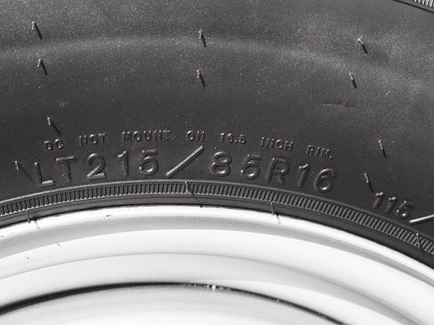 Used 2012 Mercedes-Benz Sprinter 3500 image 39