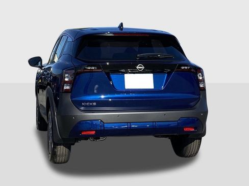 New 2026 Nissan Kicks S image 3