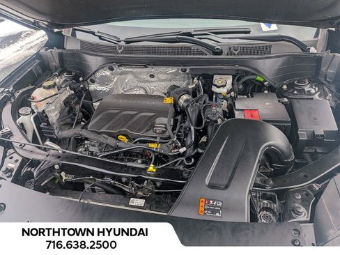 Used 2025 Chevrolet Trax LT image 31