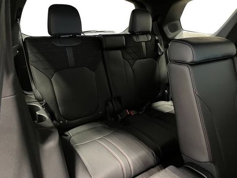 New 2026 Honda Pilot Black Edition image 25