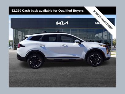 New 2026 Kia Sportage EX