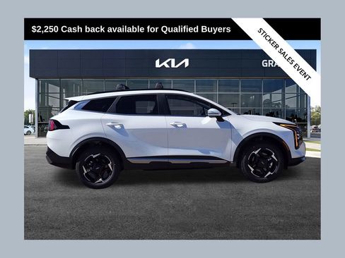 New 2026 Kia Sportage EX AWD/4WD image 1