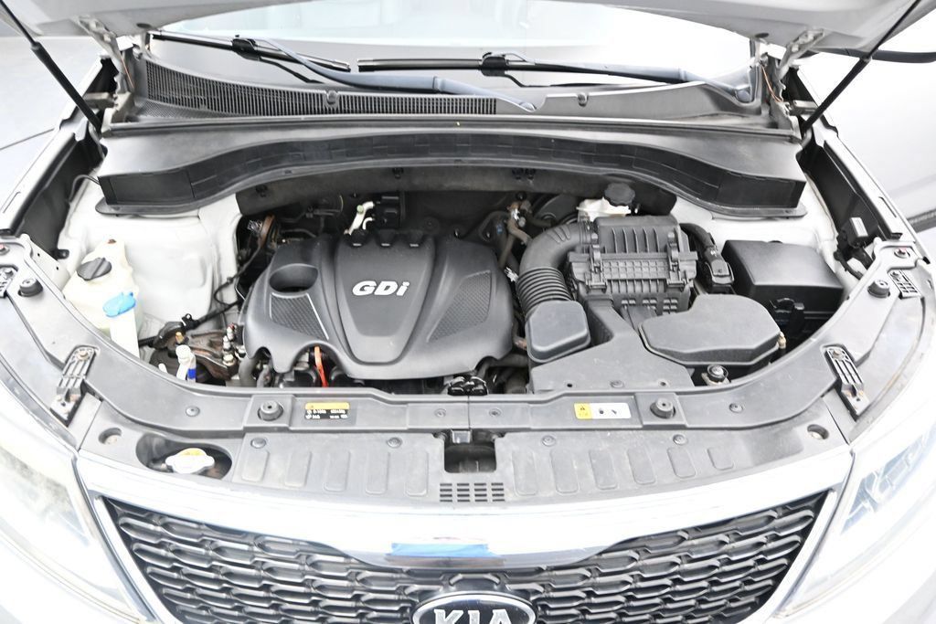 Used 2015 Kia Sorento LX AWD/4WD image 19