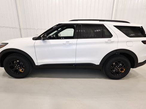 New 2026 Ford Explorer Tremor image 6