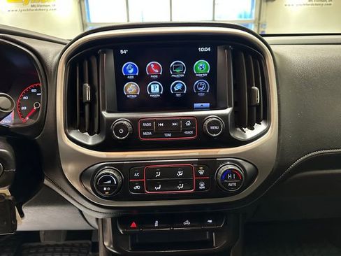 Used 2016 GMC Canyon SLE w/ SLE Convenience Package image 10