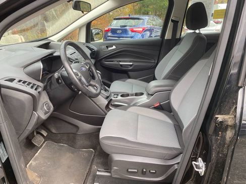 Used 2017 Ford C-MAX SE image 12