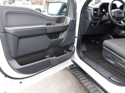Used 2024 Ford F150 XLT w/ XLT Black Appearance Package AWD/4WD image 16