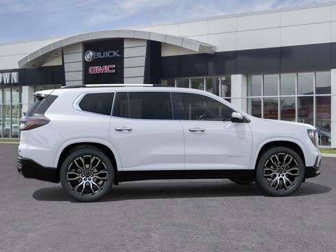 New 2026 GMC Acadia Denali Ultimate image 5