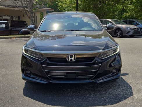 Used 2022 Honda Accord Sport image 2