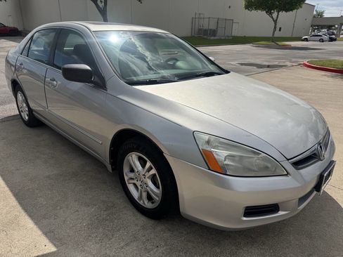 Used 2007 Honda Accord EX image 3