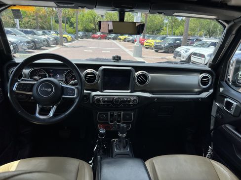 Used 2018 Jeep Wrangler Unlimited Rubicon AWD/4WD image 29