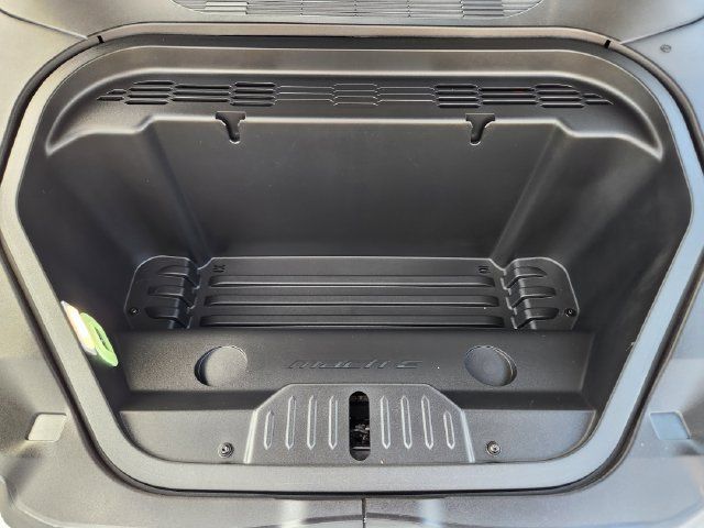 Used 2023 Ford Mustang Mach-E Premium AWD/4WD image 33